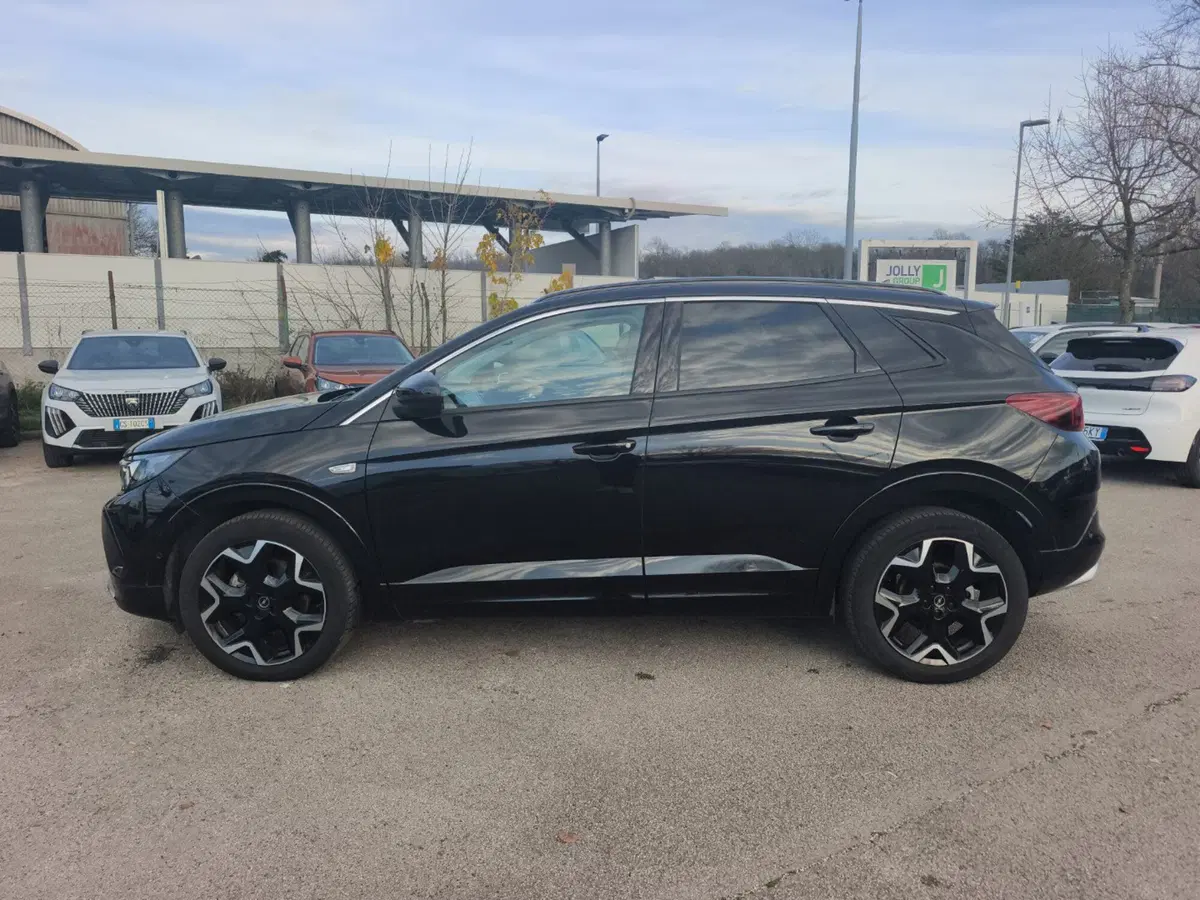 Opel Grandland usata a Frosinone (3)