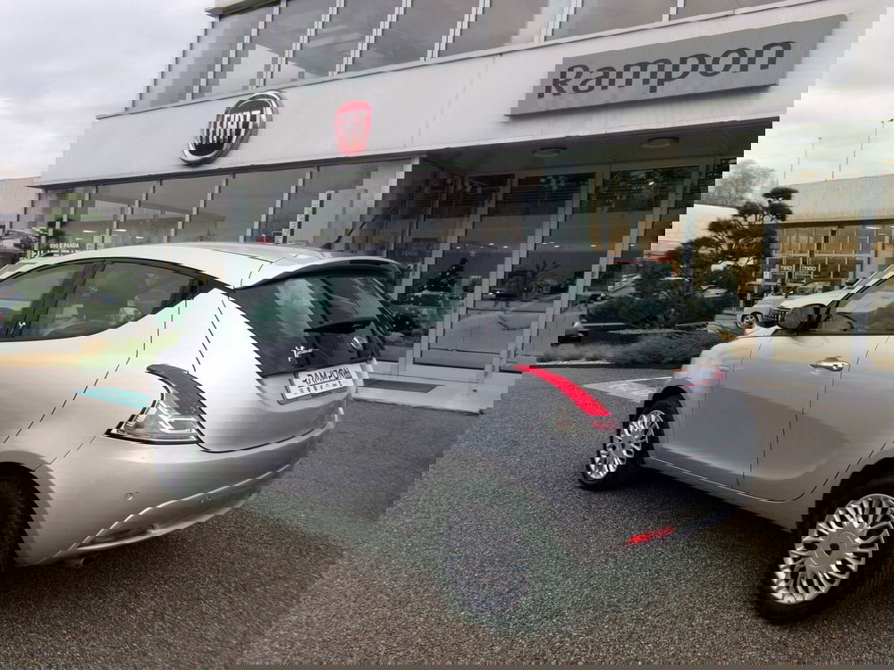 Lancia Ypsilon usata a Venezia (6)