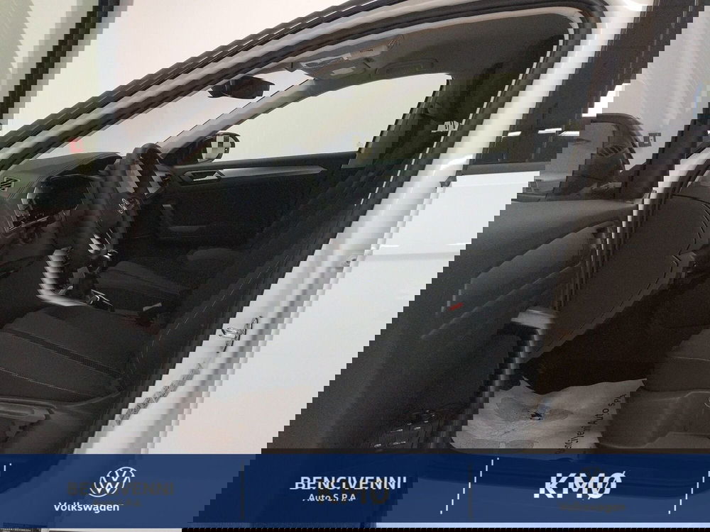 Volkswagen T-Roc nuova a Catanzaro (13)