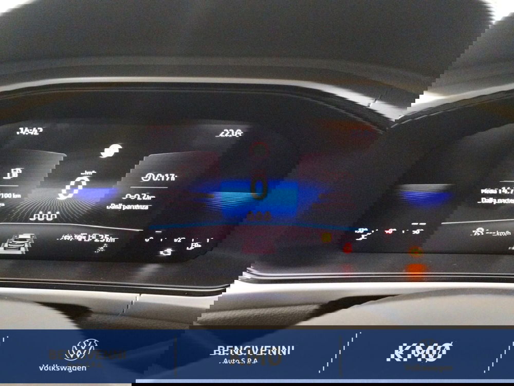 Volkswagen T-Roc nuova a Catanzaro (16)