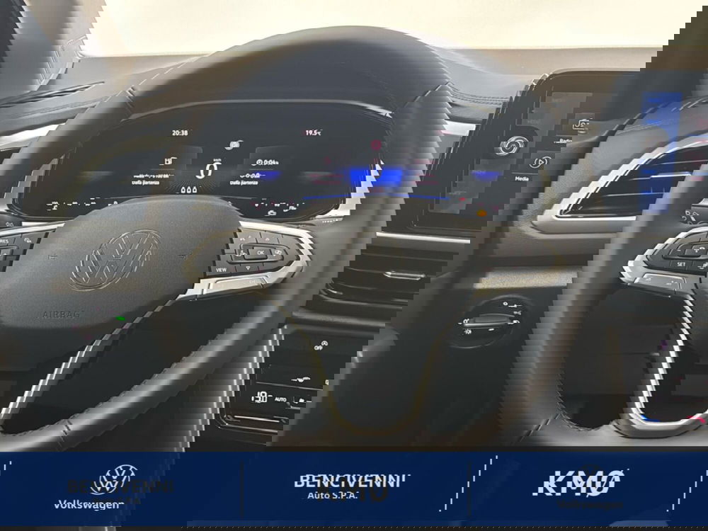 Volkswagen T-Roc nuova a Catanzaro (15)