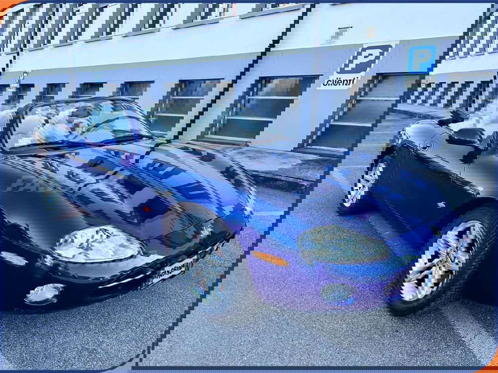 Jaguar XK usata a Milano