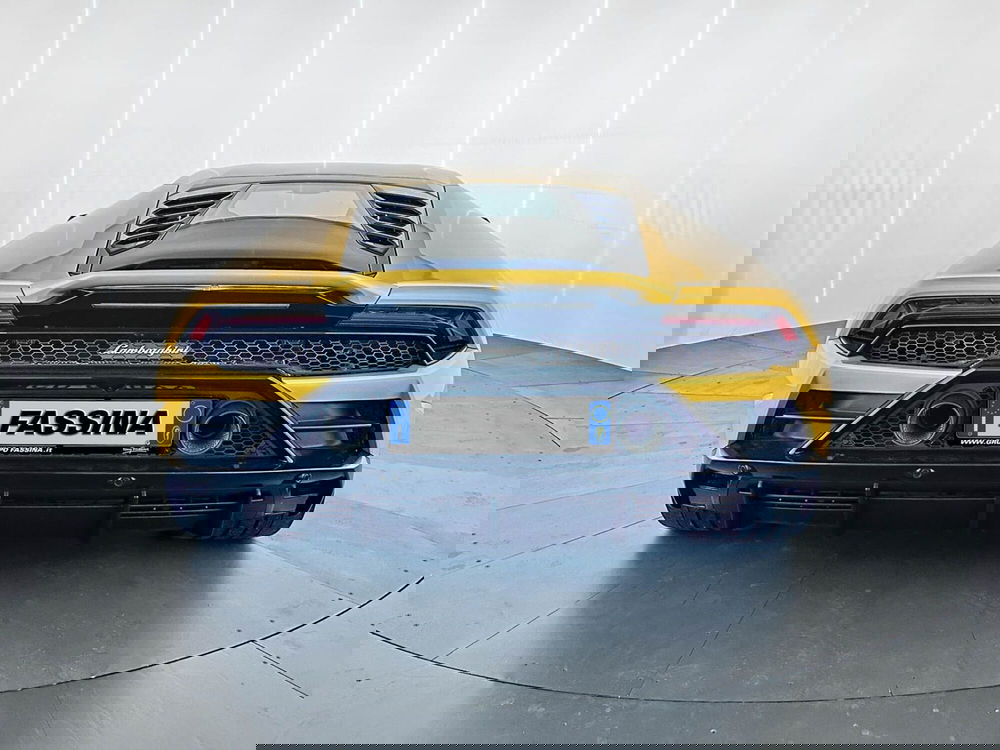 Lamborghini Huracán Coupé usata a Milano (6)