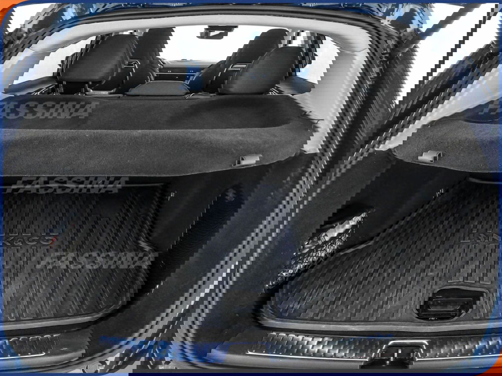 Lynk & Co 01 usata a Milano (11)