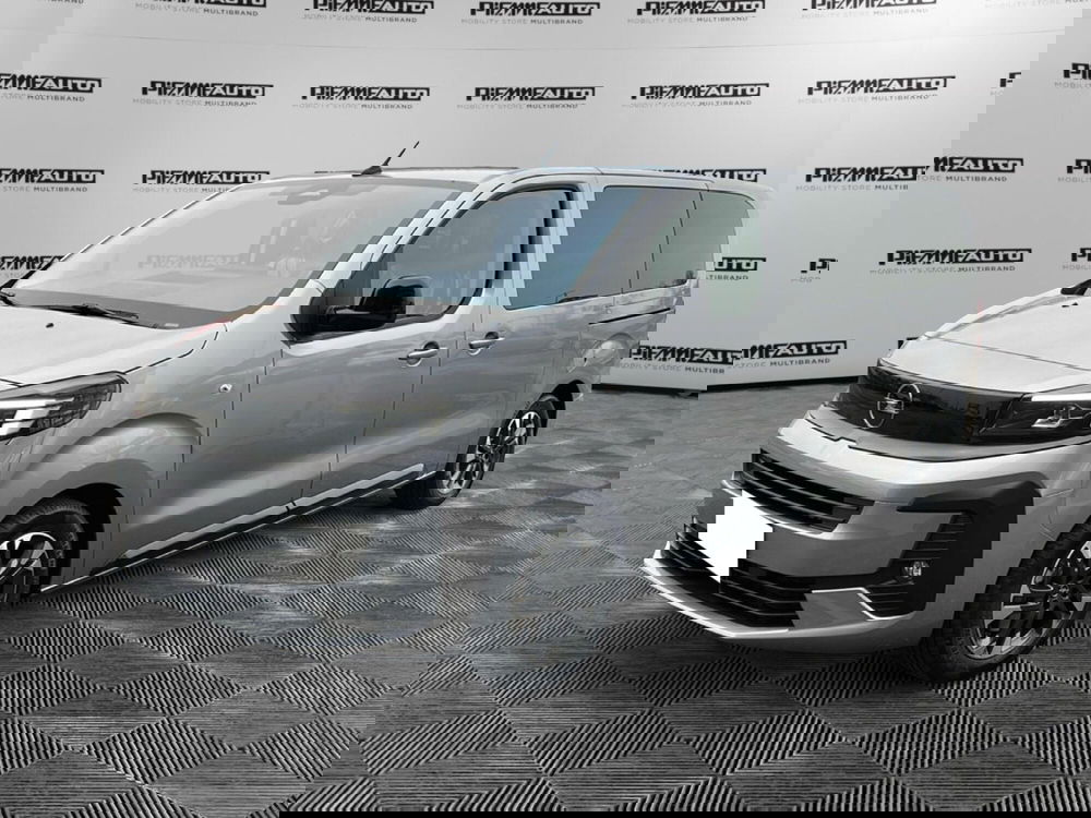 Opel Zafira Life nuova a Piacenza