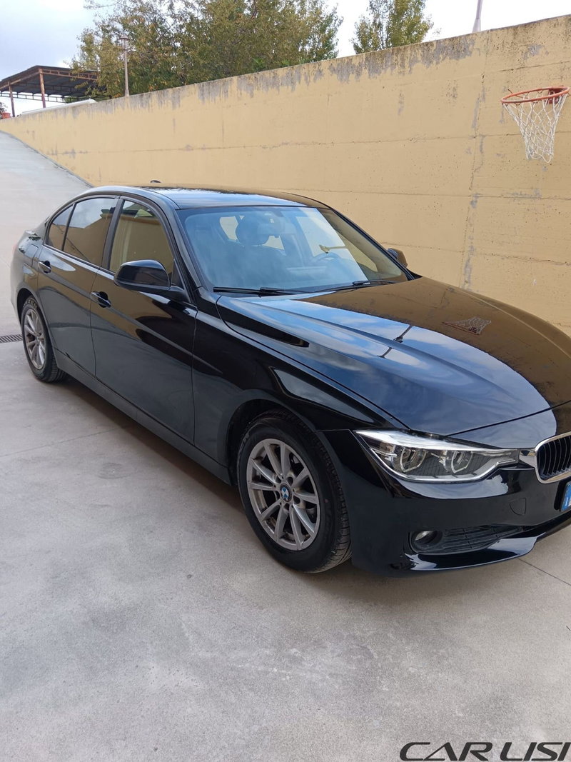 BMW Serie 3 usata a Foggia (4)