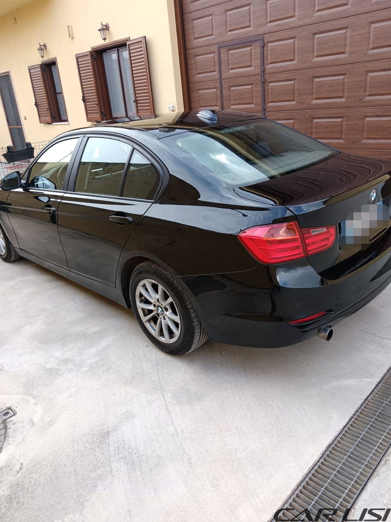 BMW Serie 3 usata a Foggia (7)