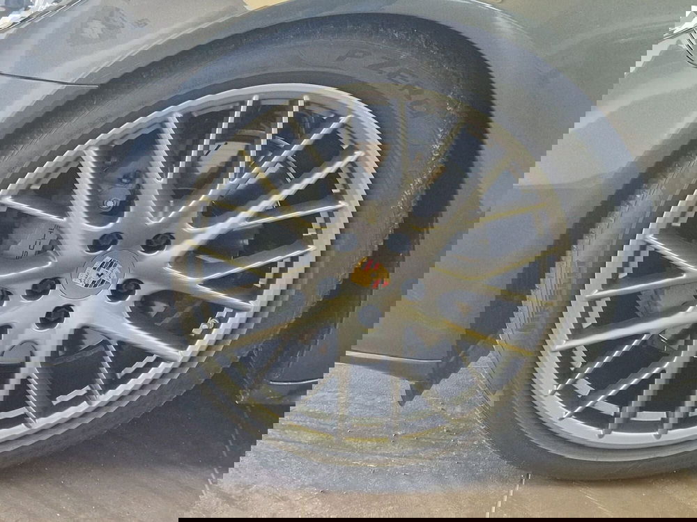 Porsche Panamera usata a Bari (11)
