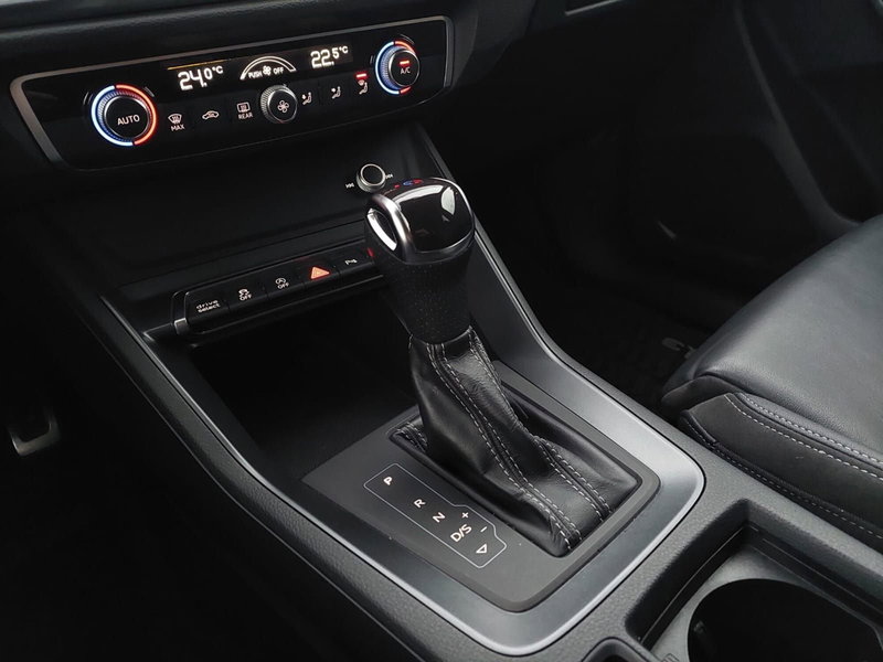 Audi Q3 Sportback usata a Bari (12)
