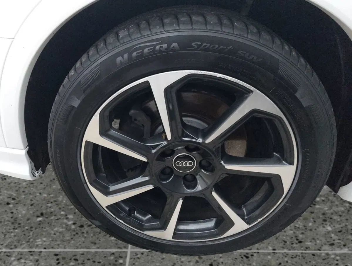 Audi Q3 Sportback usata a Bari (13)