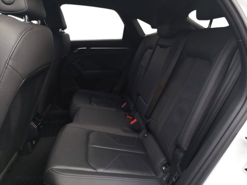 Audi Q3 Sportback usata a Bari (19)