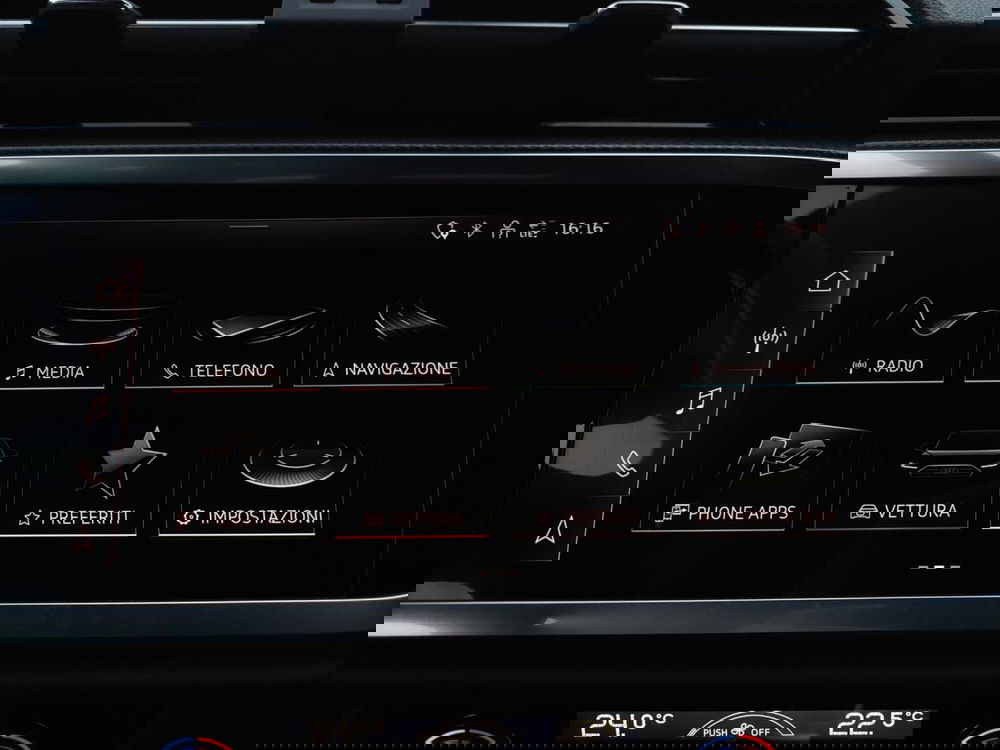 Audi Q3 Sportback usata a Bari (6)