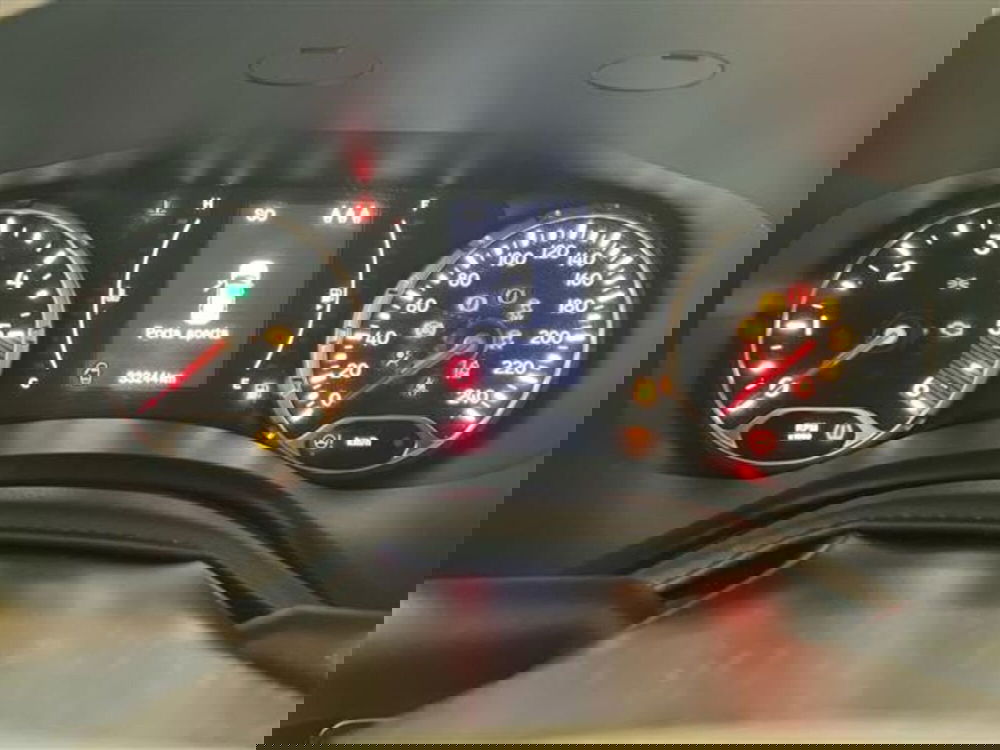 Jeep Renegade usata a Como (15)