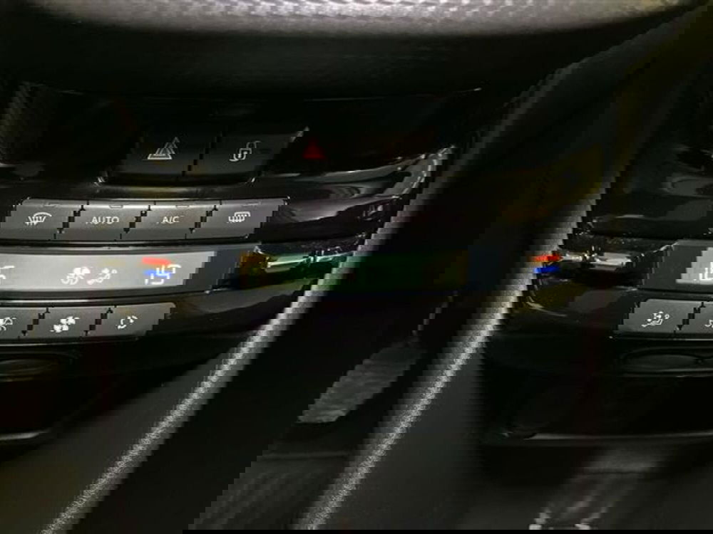 Peugeot 2008 usata a Como (19)