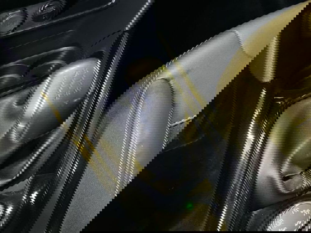 Peugeot 2008 usata a Como (20)