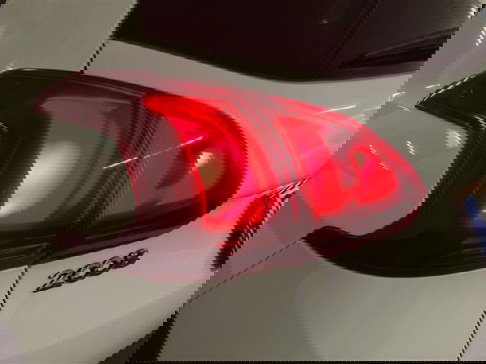 Peugeot 2008 usata a Como (8)