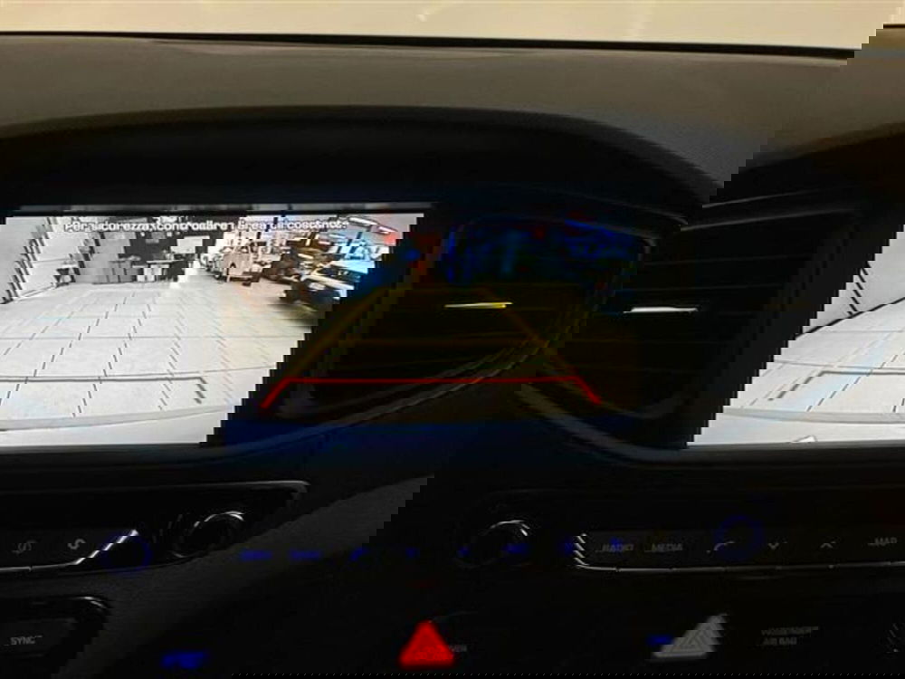 Hyundai Ioniq usata a Como (14)