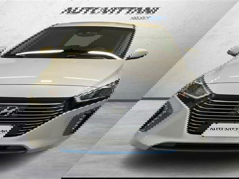 Hyundai Ioniq usata a Como (2)