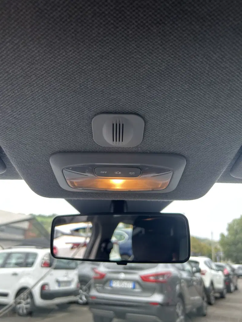Lancia Ypsilon usata a Modena (17)