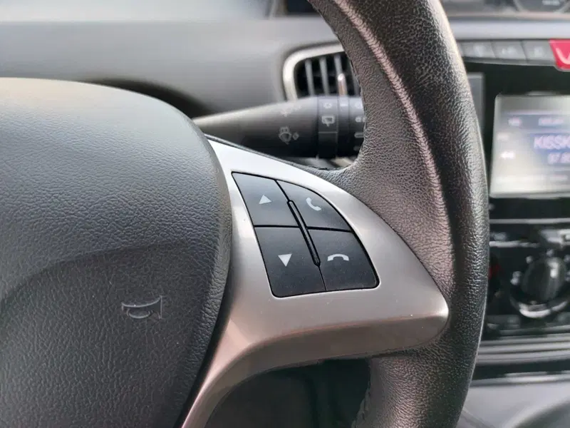Lancia Ypsilon usata a Pavia (8)