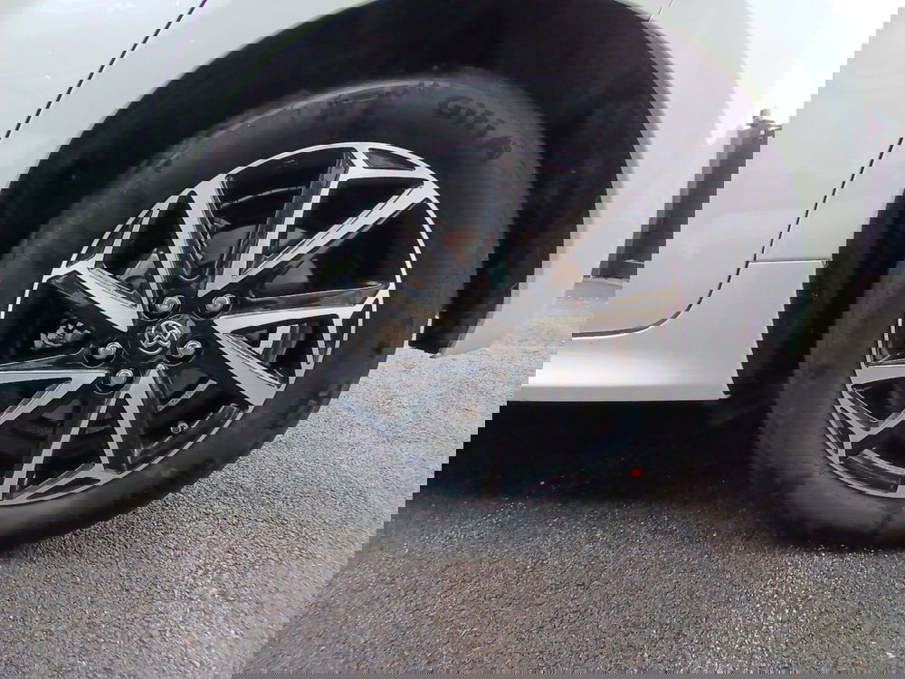 Toyota Yaris usata a Latina (11)