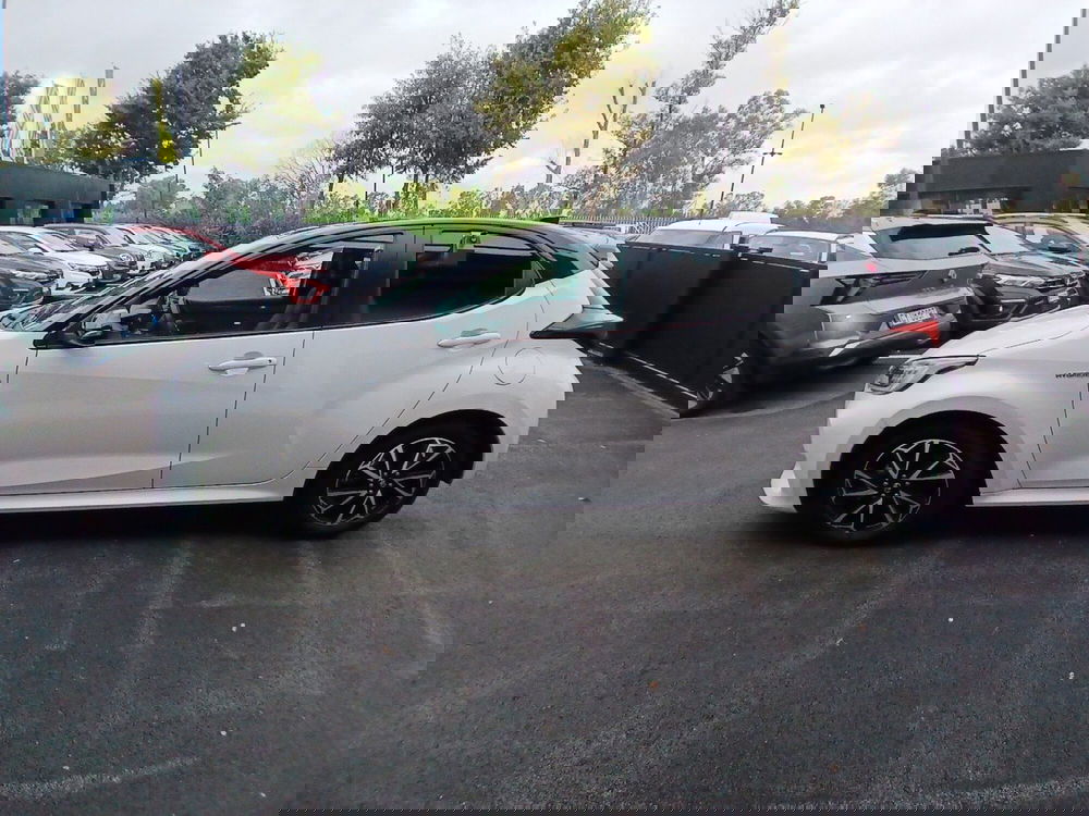 Toyota Yaris usata a Latina (7)