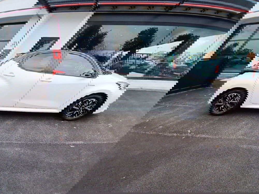 Toyota Yaris usata a Latina (8)