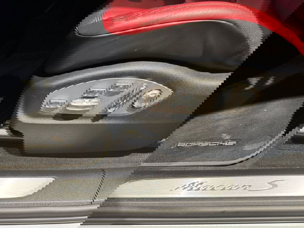 Porsche Macan usata a Firenze (11)