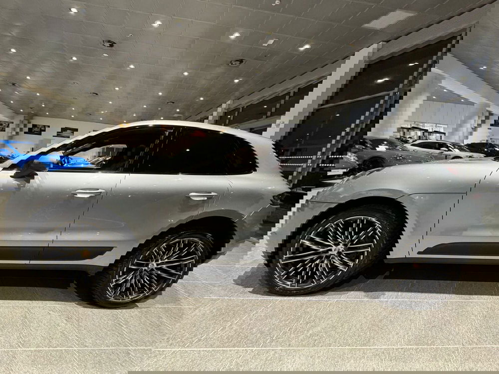 Porsche Macan usata a Firenze (8)