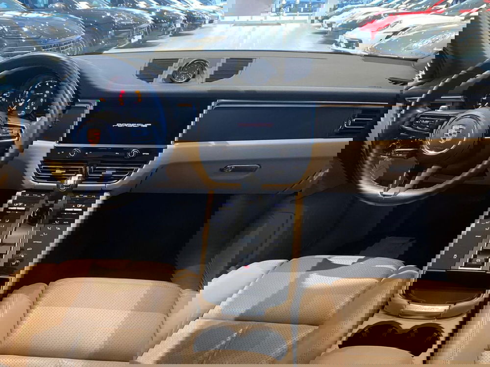 Porsche Macan usata a Firenze (14)