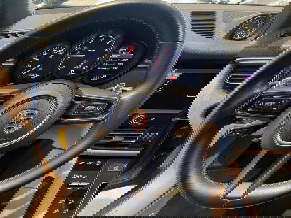 Porsche Macan usata a Firenze (15)