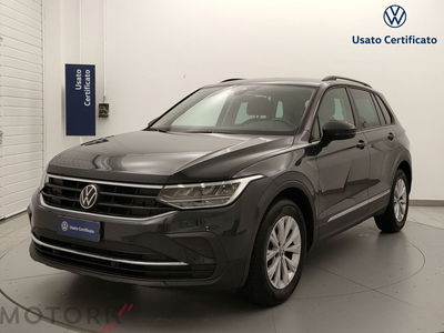 Volkswagen Tiguan 1.5 TSI 150 CV DSG ACT Life del 2022 usata a Busto Arsizio