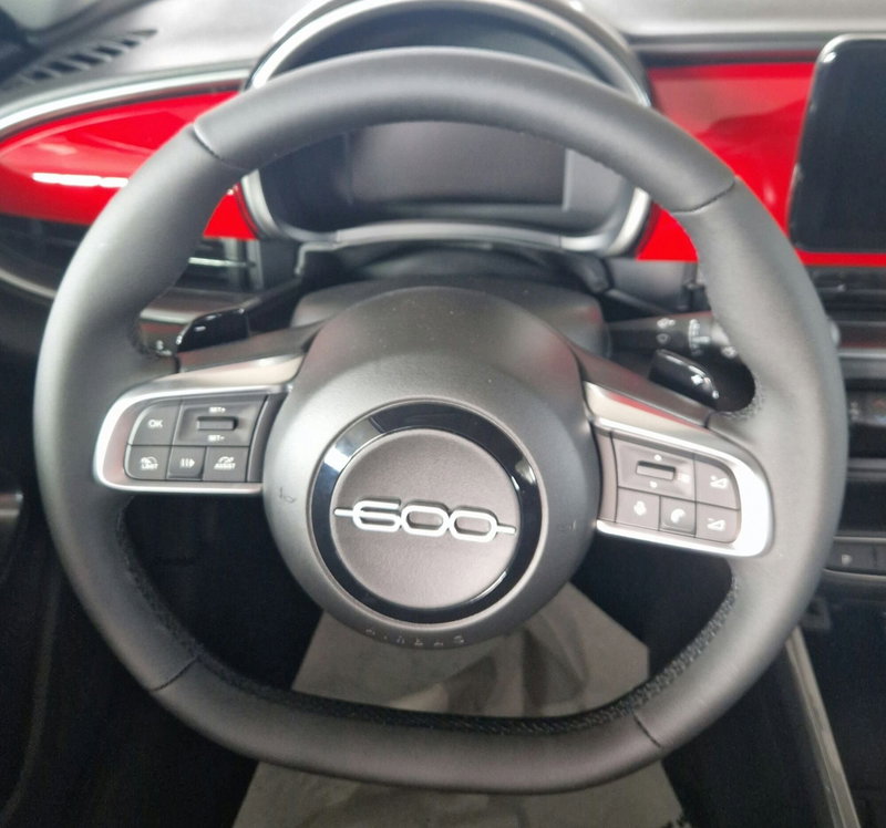 Fiat 600 nuova a Terni (12)