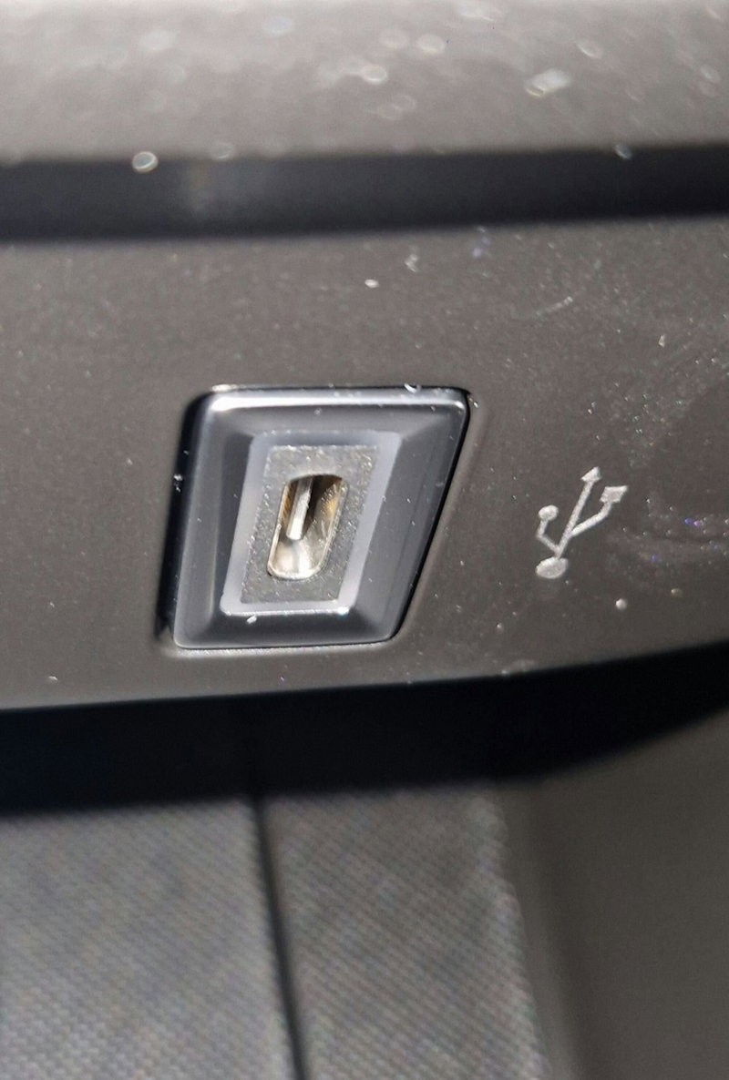 Fiat 600 nuova a Terni (13)