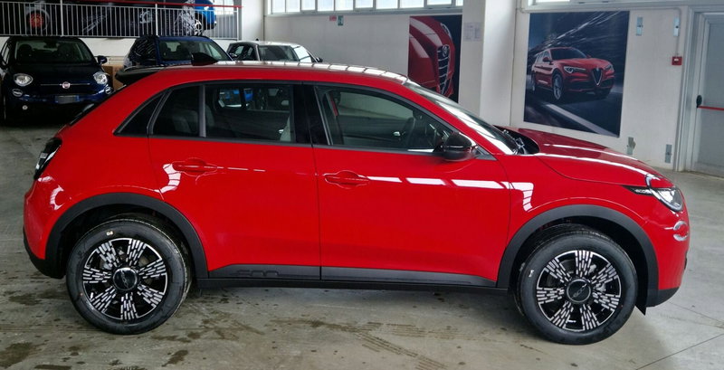 Fiat 600 nuova a Terni (6)