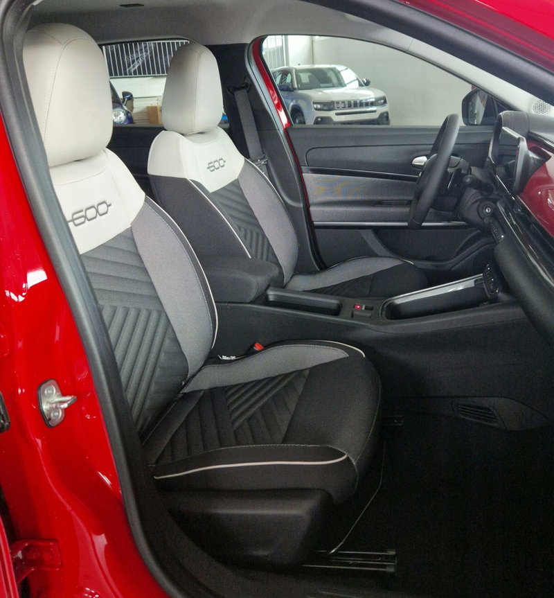 Fiat 600 nuova a Terni (8)