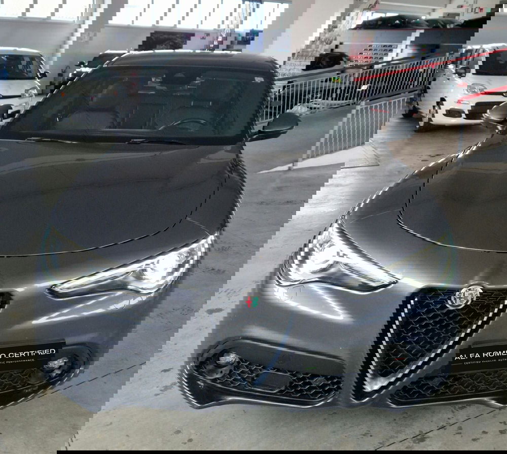 Alfa Romeo Stelvio usata a Terni (2)