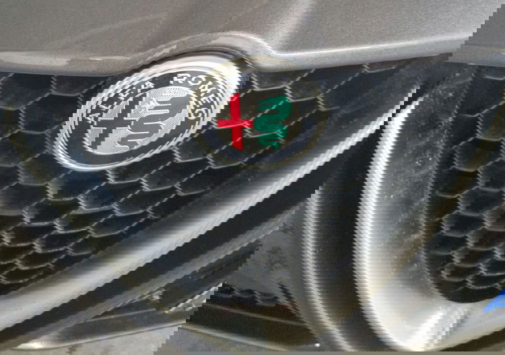 Alfa Romeo Stelvio usata a Terni (20)