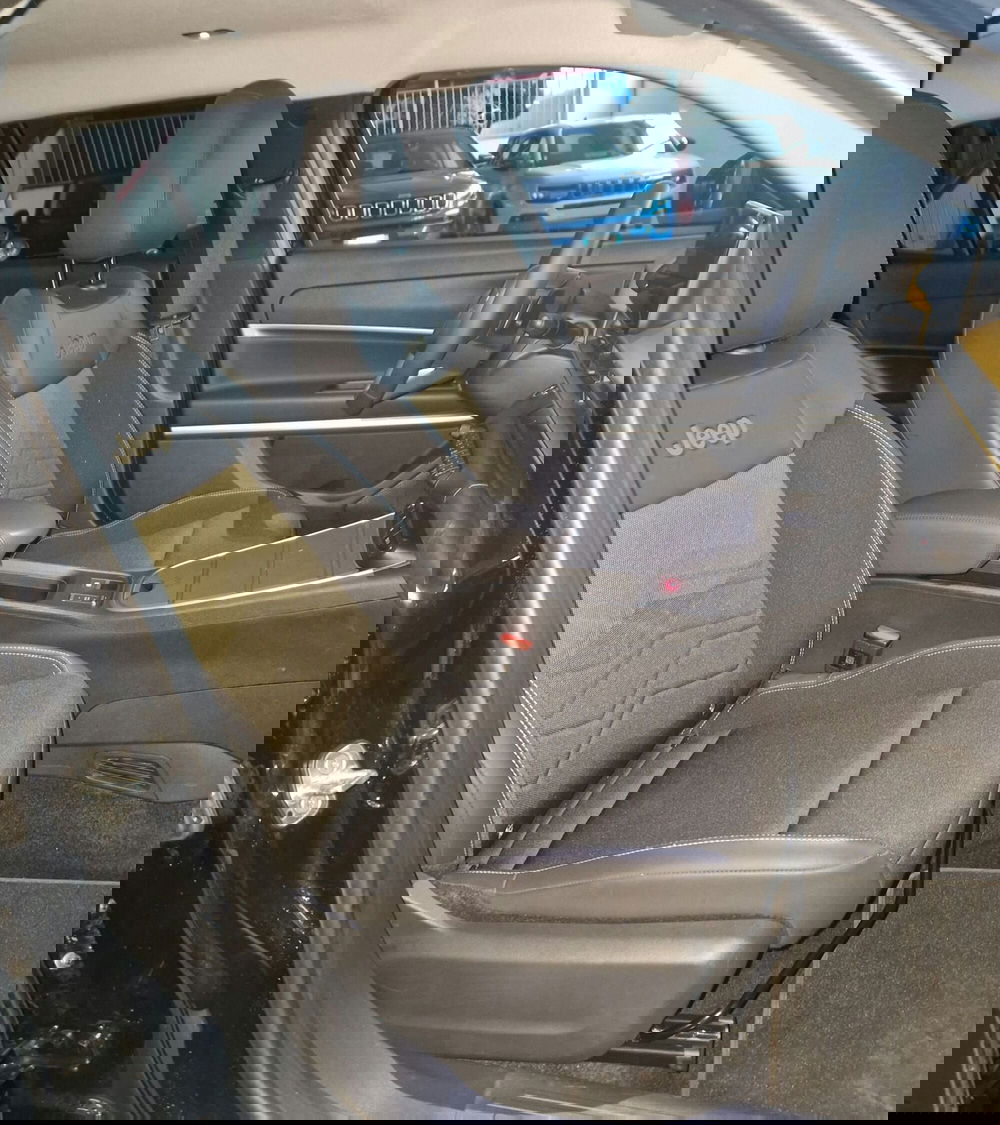 Jeep Avenger usata a Terni (8)