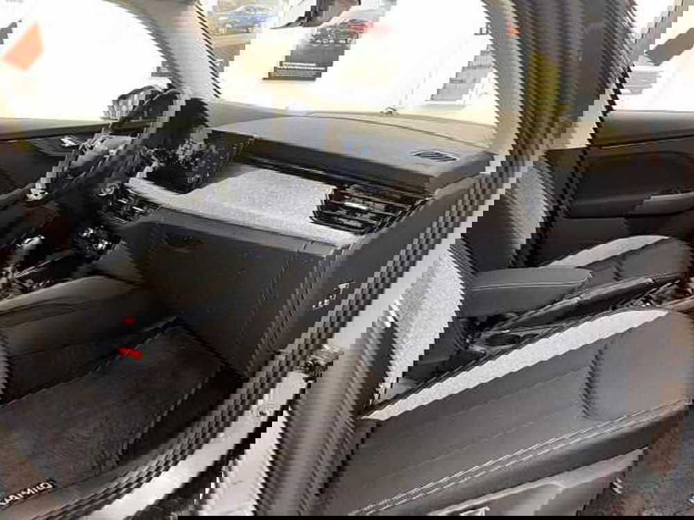 Skoda Kamiq usata a Caserta (13)