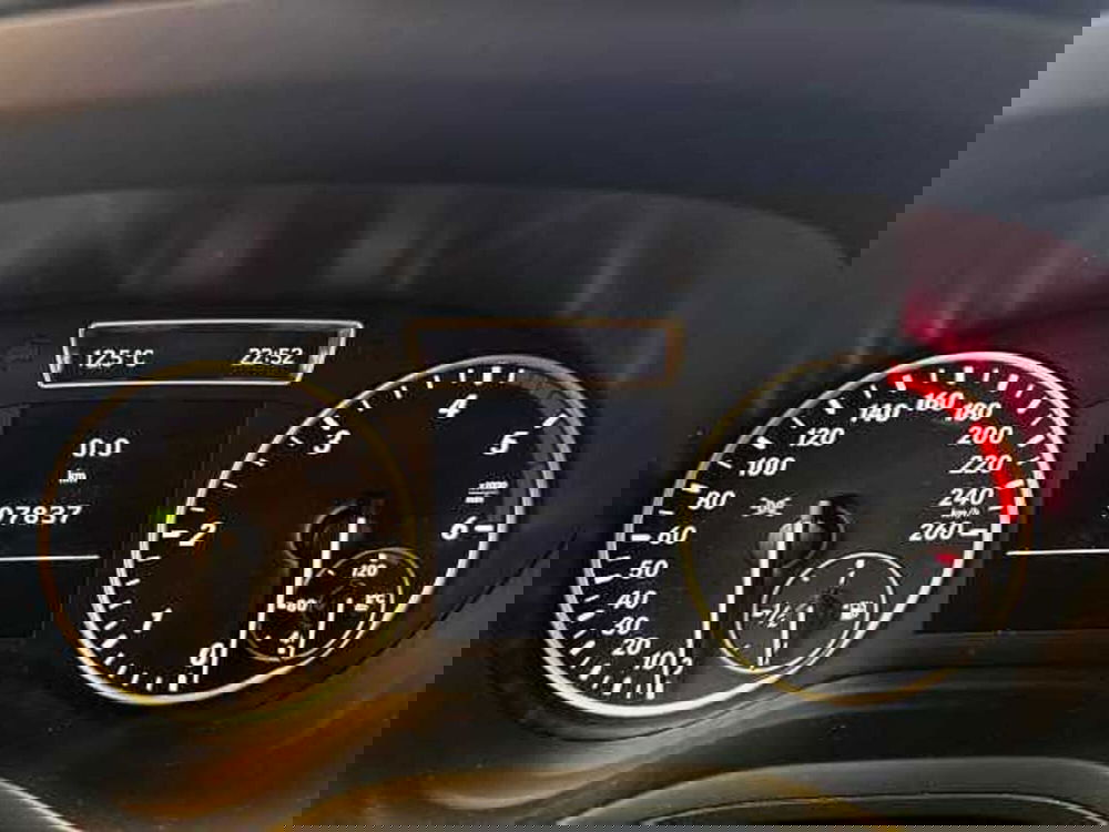 Mercedes-Benz Classe B usata a Caserta (16)