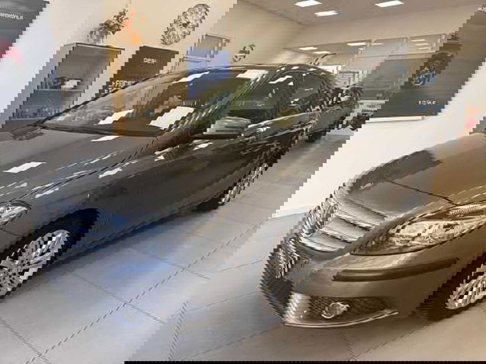 Mercedes-Benz Classe B usata a Caserta (2)