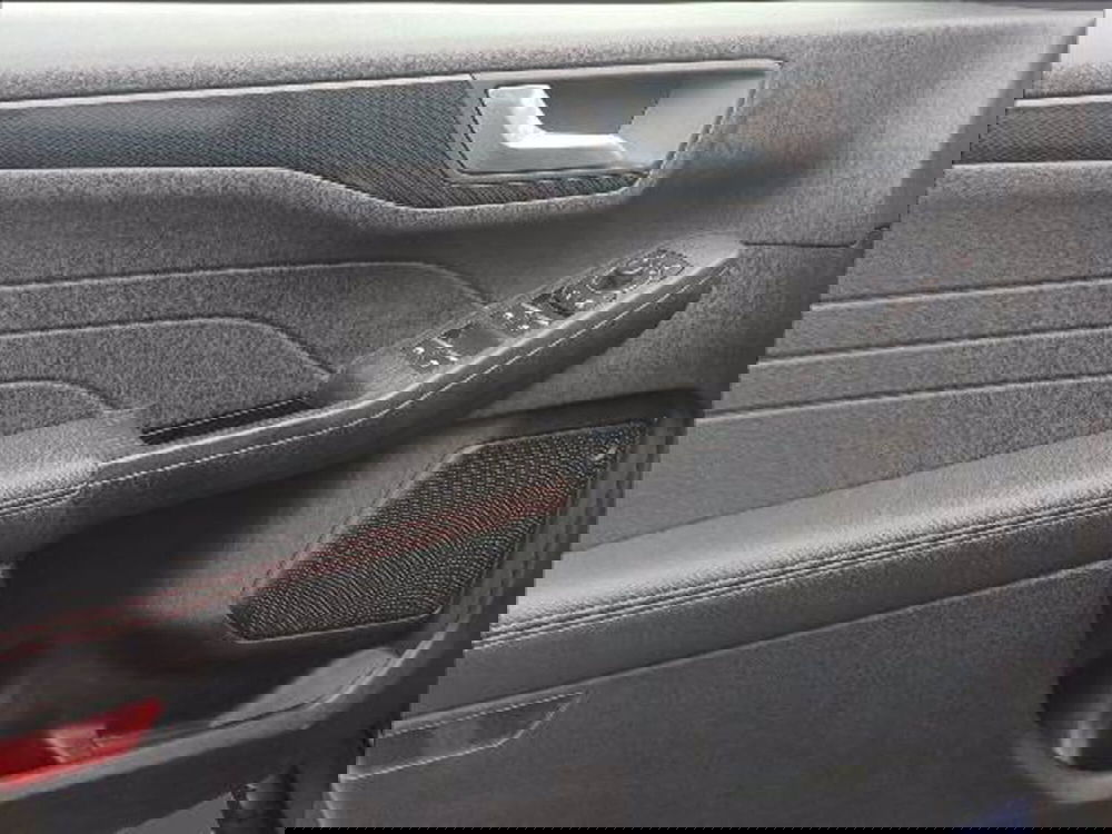 Ford Kuga usata a Milano (16)