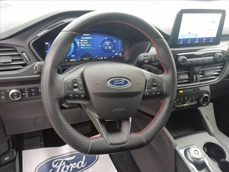 Ford Kuga usata a Milano (15)