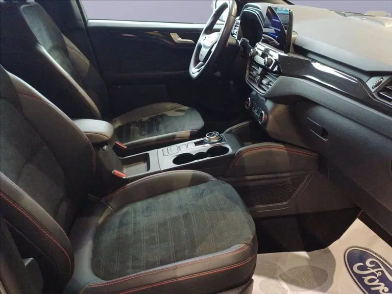 Ford Kuga usata a Milano (16)