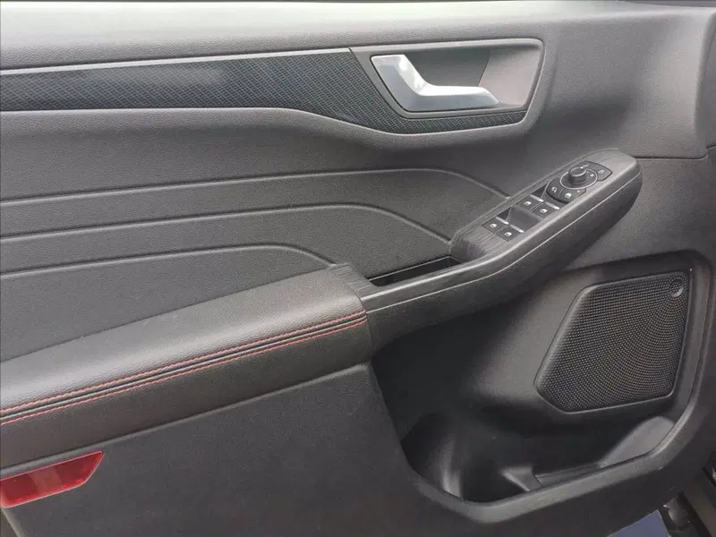 Ford Kuga usata a Milano (20)