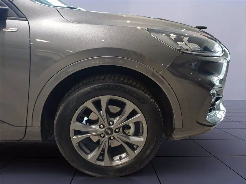 Ford Kuga usata a Milano (7)