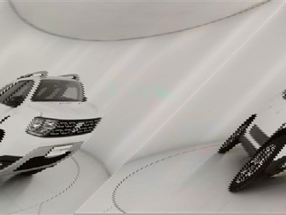 Dacia Duster usata a Bari (11)