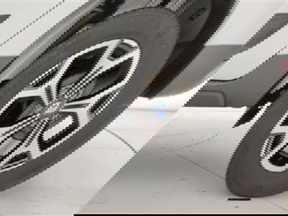 Dacia Duster usata a Bari (12)