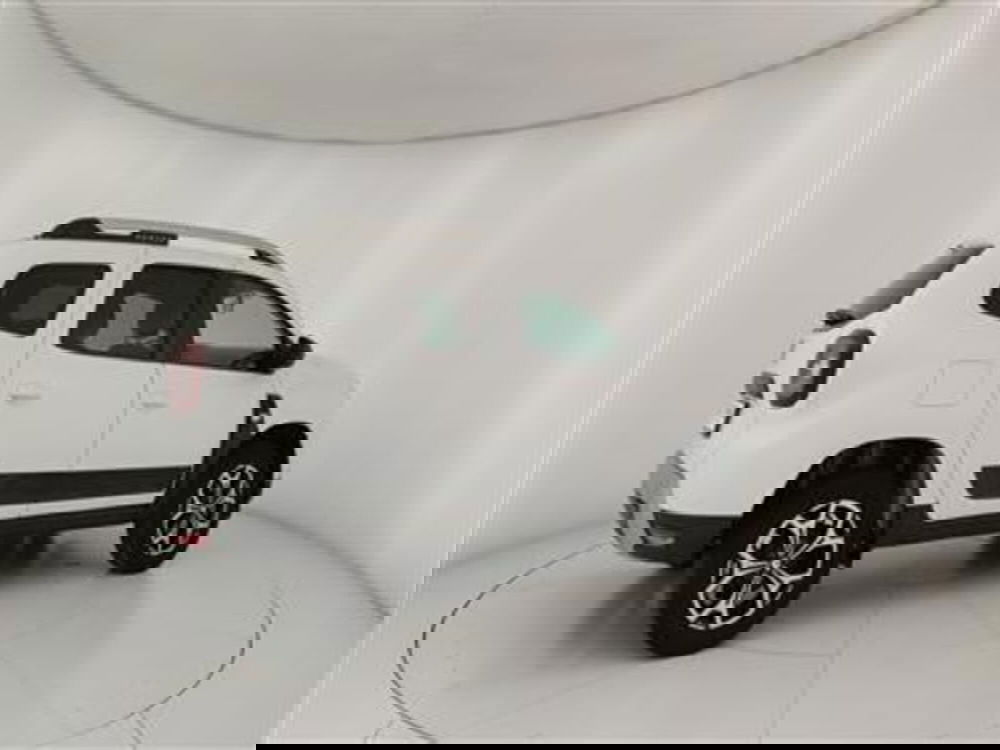 Dacia Duster usata a Bari (8)